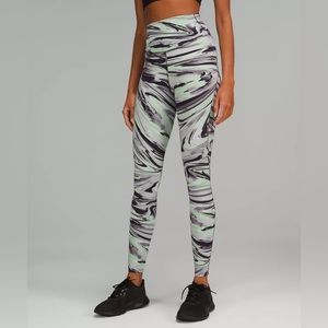 Brand New with Tags!! Size 4 Lululemon Base Pace 28” High Rise Leggings ⭐️